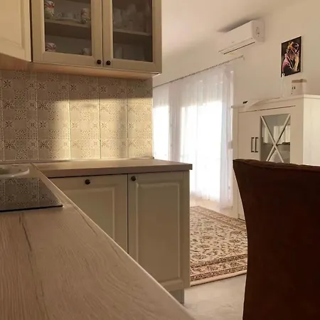 Διαμέρισμα With Parking Space - 25998 Ζαντάρ