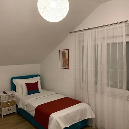 Διαμέρισμα With Parking Space - 25998 *
